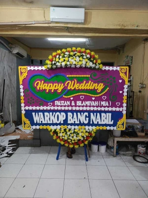 Papan Bunga di Bukit Duri