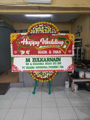 Papan Bunga di Bukit Duri